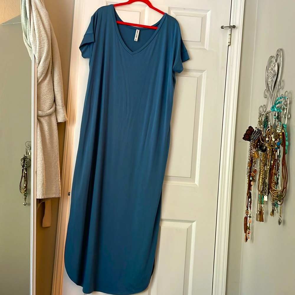 ZENAN OUTFITTERS , blue dress size Large